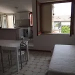 Bright Space In A Superb Location *