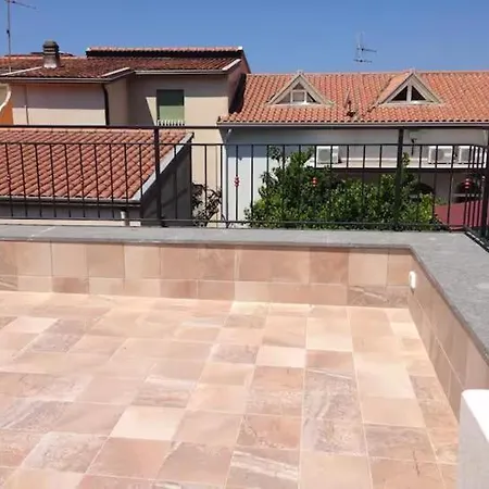 Bright Space In A Superb Location Appartement *